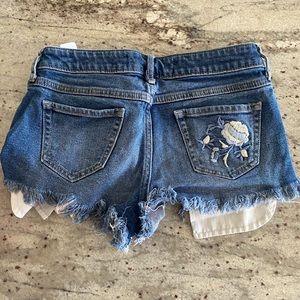 HOLLISTER Jean shorts
